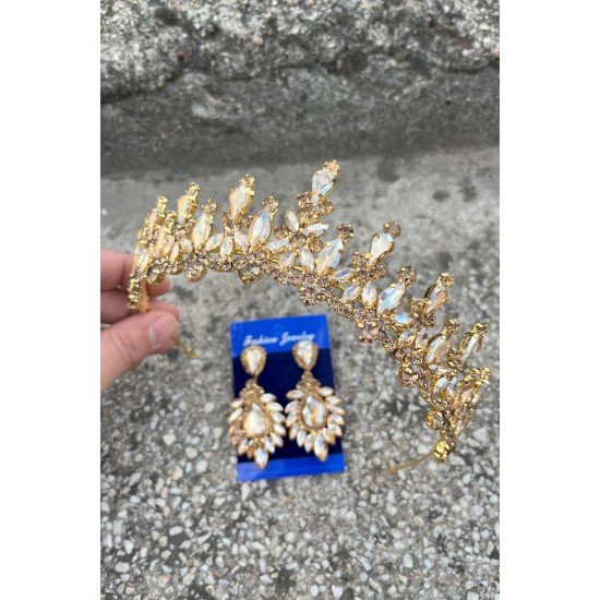 Elvira Gold Gelin Kına Tacı Özel Gün Aksesuar Kadın Taç Ve Geniş Mekik Küpe Takımı-ELVIRA-28 Elvira Gold Gelin Kına Tacı Özel Gün Aksesuar Kadın Taç Ve Geniş Mekik Küpe Takımı-ELVIRA-28