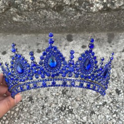 Eveline Saks Mavi Prenses Tacı – Işıltılı Gelin Düğün Abiye İçin Gösterişli Taç Modeli-EVELINE-1 Eveline Saks Mavi Prenses Tacı – Işıltılı Gelin Düğün Abiye İçin Gösterişli Taç Modeli-EVELINE-1