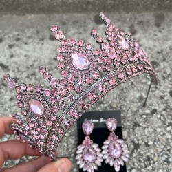 Eveline Pembe Taç Geniş Mekik Küpe Seti – Kına Nişan Düğün Abiye Aksesuar Takımı-EVELINE-12 Eveline Pembe Taç Geniş Mekik Küpe Seti – Kına Nişan Düğün Abiye Aksesuar Takımı-EVELINE-12