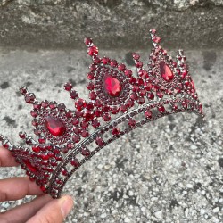 Eveline Bordo Prenses Tacı – Işıltılı Gelin Düğün Abiye İçin Gösterişli Taç Modeli-EVELINE-3 Eveline Bordo Prenses Tacı – Işıltılı Gelin Düğün Abiye İçin Gösterişli Taç Modeli-EVELINE-3