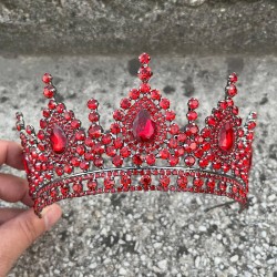 Eveline Kırmızı Prenses Tacı – Işıltılı Gelin Düğün Abiye İçin Gösterişli Taç Modeli-EVELINE-5 Eveline Kırmızı Prenses Tacı – Işıltılı Gelin Düğün Abiye İçin Gösterişli Taç Modeli-EVELINE-5