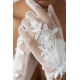 Florienne Beyaz Lace T&uuml;l Gelin Eldiveni &ndash; İşlemeli &Ccedil;i&ccedil;ek & İnci Detaylı Şık Nikah Aksesuarı-FLORIENNE-2