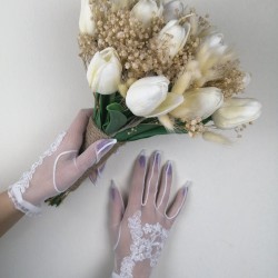 Islak Lale Cipslu Gelin Buketi ve Beyaz Eldiven Takımı-GBKT-1132