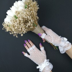 Islak Lale Krem Cipsolu Gelin Çiçeği ve Beyaz Kısa Eldiven Takımı-GBKT-1151