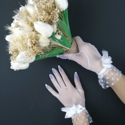 Islak Lale Krem Cipslu Gelin Buketi ve Beyaz Fiyonklu Eldiven Takımı-GBKT-1167