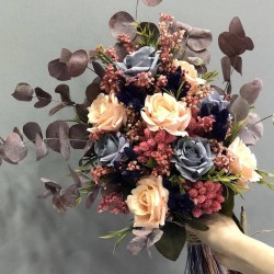 Okaliptus Ve Yapay Güllü Gelin Çiçeği-GBKT-1279