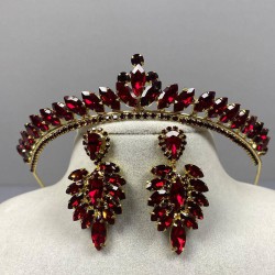 Bordo Gold İnce İlayda Model Gelin Tacı Ve İnce Mekikli Küpe Takımı-GELINTACI-1003 Bordo Gold İnce İlayda Model Gelin Tacı Ve İnce Mekikli Küpe Takımı-GELINTACI-1003