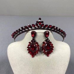 Bordo İnce İlayda Model Gelin Tacı Ve Damla Mekik Küpe Takımı-GELINTACI-1016 Bordo İnce İlayda Model Gelin Tacı Ve Damla Mekik Küpe Takımı-GELINTACI-1016