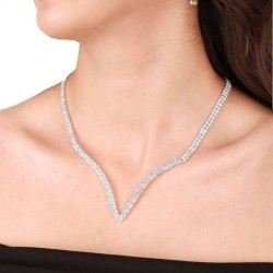 Vendy Model Kristal Taşlı Abiye Kolye Küpe Seti Ve Gül Gelin Tacı-GELINTACI-1146 Vendy Model Kristal Taşlı Abiye Kolye Küpe Seti Ve Gül Gelin Tacı-GELINTACI-1146