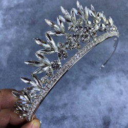 Gümüş Renk Yaprak Desenli Kristal Taşlı Gelin Ve Kına Tacı-GELINTACI-187 Gümüş Renk Yaprak Desenli Kristal Taşlı Gelin Ve Kına Tacı-GELINTACI-187