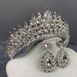 Gümüş Eda Model Üç Boyutlu Gelin Kına Tacı Ve Damlalı Küpe Seti-GELINTACI-251 Gümüş Eda Model Üç Boyutlu Gelin Kına Tacı Ve Damlalı Küpe Seti-GELINTACI-251