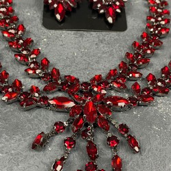 Bordo Naomi Model Alınlık Gelin Saç Aksesuarı Ve İnce Küpe Seti-GELINTACI-622