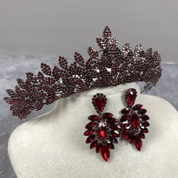 Bordo Jessie Model Şık Taşlı Kına Tacı Ve İnce Küpe Takımı-GELINTACI-645 Bordo Jessie Model Şık Taşlı Kına Tacı Ve İnce Küpe Takımı-GELINTACI-645