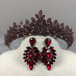 Bordo Jessie Model Şık Taşlı Kına Tacı Ve İnce Küpe Takımı-GELINTACI-645 Bordo Jessie Model Şık Taşlı Kına Tacı Ve İnce Küpe Takımı-GELINTACI-645