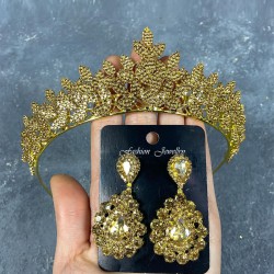 Bal Rengi Jessie Model Şık Taşlı Gelin Tacı Ve Damla Küpe Takımı-GELINTACI-649 Bal Rengi Jessie Model Şık Taşlı Gelin Tacı Ve Damla Küpe Takımı-GELINTACI-649