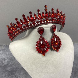 Kırmızı Catherine Taşlı Kına Gelin Tacı Ve Mekikli Küpe Takımı-GELINTACI-829 Kırmızı Catherine Taşlı Kına Gelin Tacı Ve Mekikli Küpe Takımı-GELINTACI-829