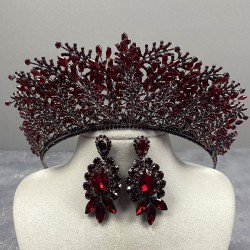Bordo Yapraklı Nerobi Boncuk İşlemeli Gelin Tacı Ve Üç Mekik Küpe Seti-GELINTACI-908 Bordo Yapraklı Nerobi Boncuk İşlemeli Gelin Tacı Ve Üç Mekik Küpe Seti-GELINTACI-908