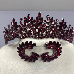 Bordo Selur Yaprak Model Gelin Tacı Ve Yuvarlak Küpe Takımı-GELINTACI-946 Bordo Selur Yaprak Model Gelin Tacı Ve Yuvarlak Küpe Takımı-GELINTACI-946