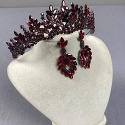 Bordo Selur Yaprak Model Gelin Tacı Ve Üç Damla Küpe Takımı-GELINTACI-958 Bordo Selur Yaprak Model Gelin Tacı Ve Üç Damla Küpe Takımı-GELINTACI-958