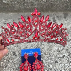 Grace Kırmızı Gelin Tacı ve Geniş Mekik Küpe Seti – Taşlı Düğün Abiye Aksesuar-GRACE-10 Grace Kırmızı Gelin Tacı ve Geniş Mekik Küpe Seti – Taşlı Düğün Abiye Aksesuar-GRACE-10