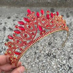 Grace Kırmızı Gold Taç – Işıltılı Taşlı Gelin Kına Tacı, Düğün Abiye Aksesuarı Modeli-GRACE-2 Grace Kırmızı Gold Taç – Işıltılı Taşlı Gelin Kına Tacı, Düğün Abiye Aksesuarı Modeli-GRACE-2