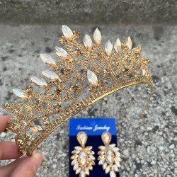 Grace Gold Gelin Tacı ve İnce Mekik Küpe Seti – Taşlı Düğün Abiye Aksesuar-GRACE-24 Grace Gold Gelin Tacı ve İnce Mekik Küpe Seti – Taşlı Düğün Abiye Aksesuar-GRACE-24