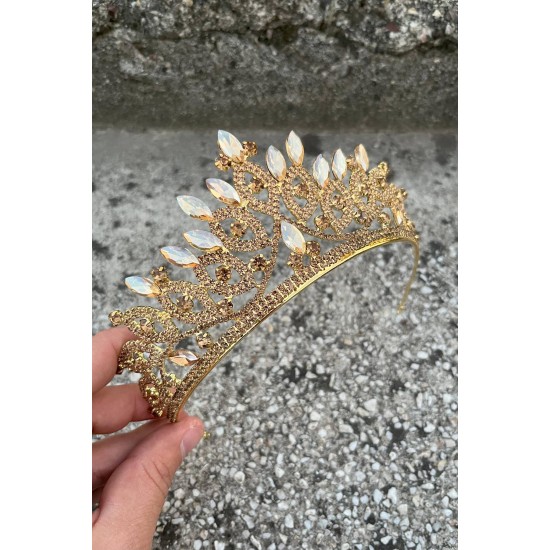 Grace Gold Taç – Işıltılı Taşlı Gelin Kına Tacı, Düğün Abiye Aksesuarı Modeli-GRACE-6 Grace Gold Taç – Işıltılı Taşlı Gelin Kına Tacı, Düğün Abiye Aksesuarı Modeli-GRACE-6