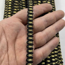 Aurelia &Ouml;rg&uuml; Şerit &ndash; 1 cm En &ndash; 1 Metre | Siyah Zemin Altın Sim Detaylı Dekoratif Şerit-HG-DS-028