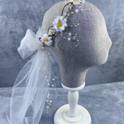 Papatyalı Beyaz Tüllü Fiyonklu Özel Tasarım Dış Çekim Saç Aksesuarı-INCILITC-42