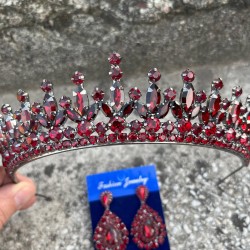 İvanna Bordo Gelin Kına Tacı Özel Gün Aksesuar Kadın Taç Ve Damla Mekik Küpe Takımı-IVANA-19 İvanna Bordo Gelin Kına Tacı Özel Gün Aksesuar Kadın Taç Ve Damla Mekik Küpe Takımı-IVANA-19