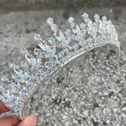 İvanna Gümüş Gelin Kına Tacı Özel Gün Aksesuar Kadın Taç Saç Aksesuarı-IVANA-2 İvanna Gümüş Gelin Kına Tacı Özel Gün Aksesuar Kadın Taç Saç Aksesuarı-IVANA-2