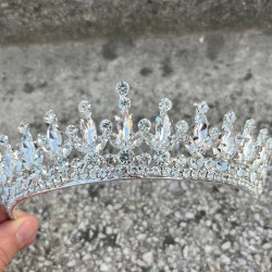 İvanna Gümüş Gelin Kına Tacı Özel Gün Aksesuar Kadın Taç Saç Aksesuarı-IVANA-2 İvanna Gümüş Gelin Kına Tacı Özel Gün Aksesuar Kadın Taç Saç Aksesuarı-IVANA-2