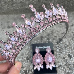 İvanna Pembe Gelin Kına Tacı Özel Gün Aksesuar Kadın Taç Ve Üç Mekik Küpe Takımı-IVANA-9 İvanna Pembe Gelin Kına Tacı Özel Gün Aksesuar Kadın Taç Ve Üç Mekik Küpe Takımı-IVANA-9