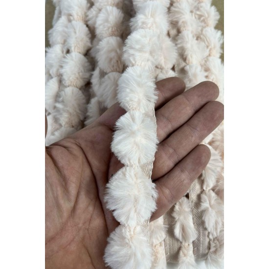A&ccedil;ık Pudra Tavşan T&uuml;yl&uuml; Peluş Şerit &ndash; Yumuşak Dokulu Dekoratif Kenar S&uuml;s&uuml; (1 Metre)-KBLY-1021
