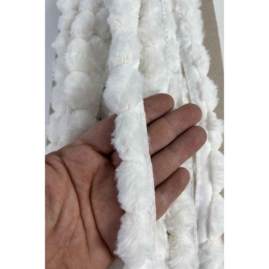 A&ccedil;ık Krem Tavşan T&uuml;yl&uuml; Peluş Şerit &ndash; Yumuşak Dokulu Dekoratif Kenar S&uuml;s&uuml; (1 Metre)-KBLY-1022