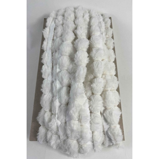 A&ccedil;ık Krem Tavşan T&uuml;yl&uuml; Peluş Şerit &ndash; Yumuşak Dokulu Dekoratif Kenar S&uuml;s&uuml; (1 Metre)-KBLY-1022