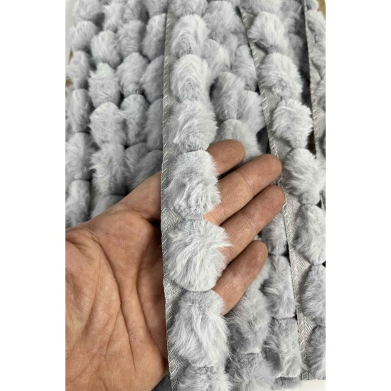 A&ccedil;ık Gri Tavşan T&uuml;yl&uuml; Peluş Şerit &ndash; Yumuşak Dokulu Dekoratif Kenar S&uuml;s&uuml; (1 Metre)-KBLY-1023