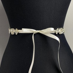 Gümüş Mekik Beyoğlu Taşlı Abiye Elbise Kemeri Bel Aksesuarı-KEMER-20 Gümüş Mekik Beyoğlu Taşlı Abiye Elbise Kemeri Bel Aksesuarı-KEMER-20