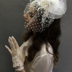 Beyaz Puantiyeli Vualet Ve Beyaz Boncuk İşlemeli Gelin Eldiven Takımı-KEPELDIVEN-1024