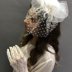 Beyaz Puantiyeli Gelin Aksesuarı Ve Beyaz Dantel Detaylı Eldiven Takımı-KEPELDIVEN-1053