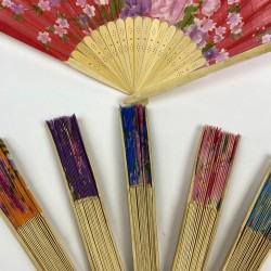 Rengarenk Kumaş Çiçek Desenli Ahşap Yelpaze 50 Adet-KS-1230