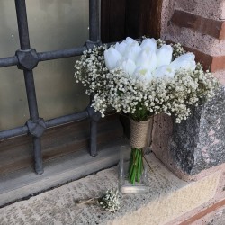 Krem Cipsolu Islak Lale Gelin Buketi Ve Yaka Çiçeği-LALE-1001