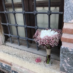 Fuşya Cipsolu Islak Lale Gelin Buketi Ve Yaka Çiçeği-LALE-1005