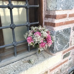 Pembe Çiçekli Krem Cipsolu Gelin Çiçeği Ve Yaka Çiçeği-LALE-1008