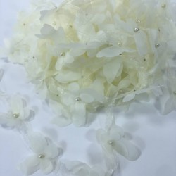 Krem Renk Lazer Kesim Kelebek Şerit-LKT-1103