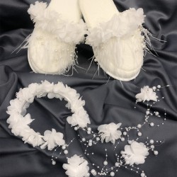 Tüylü İncili Lohusa Terliği Ve Çiçekli Taç-LOH-1005 Tüylü İncili Lohusa Terliği Ve Çiçekli Taç-LOH-1005