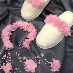 Pembe Çiçekli Lohusa Terliği Ve Çiçekli Taç-LOH-1006 Pembe Çiçekli Lohusa Terliği Ve Çiçekli Taç-LOH-1006