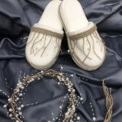 İncili Hasırlı Lohusa Terliği Ve İncili Taç-LOH-1013 İncili Hasırlı Lohusa Terliği Ve İncili Taç-LOH-1013