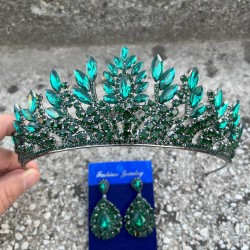 Madeline Gelin Seti – Yeşil Taç ve Damla Mekik Küpe Takımı, Kına Düğün Aksesuarı-MADELINE-10 Madeline Gelin Seti – Yeşil Taç ve Damla Mekik Küpe Takımı, Kına Düğün Aksesuarı-MADELINE-10