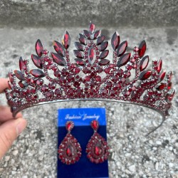 Madeline Gelin Seti – Bordo Taç ve Damla Mekik Küpe Takımı, Kına Düğün Aksesuarı-MADELINE-28 Madeline Gelin Seti – Bordo Taç ve Damla Mekik Küpe Takımı, Kına Düğün Aksesuarı-MADELINE-28